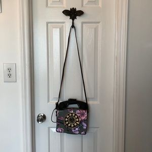 Crossbody bag